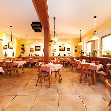 Gaestezimmer Stadtmitte Im Eg 3* 巴特尚道